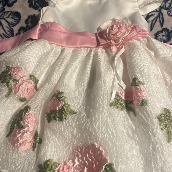Toddler 2T dress - Picture 2 of 2